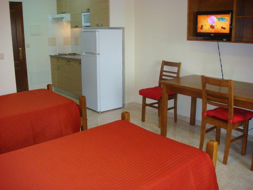 Residencia Santa Marta Hotel Tomar Luaran gambar